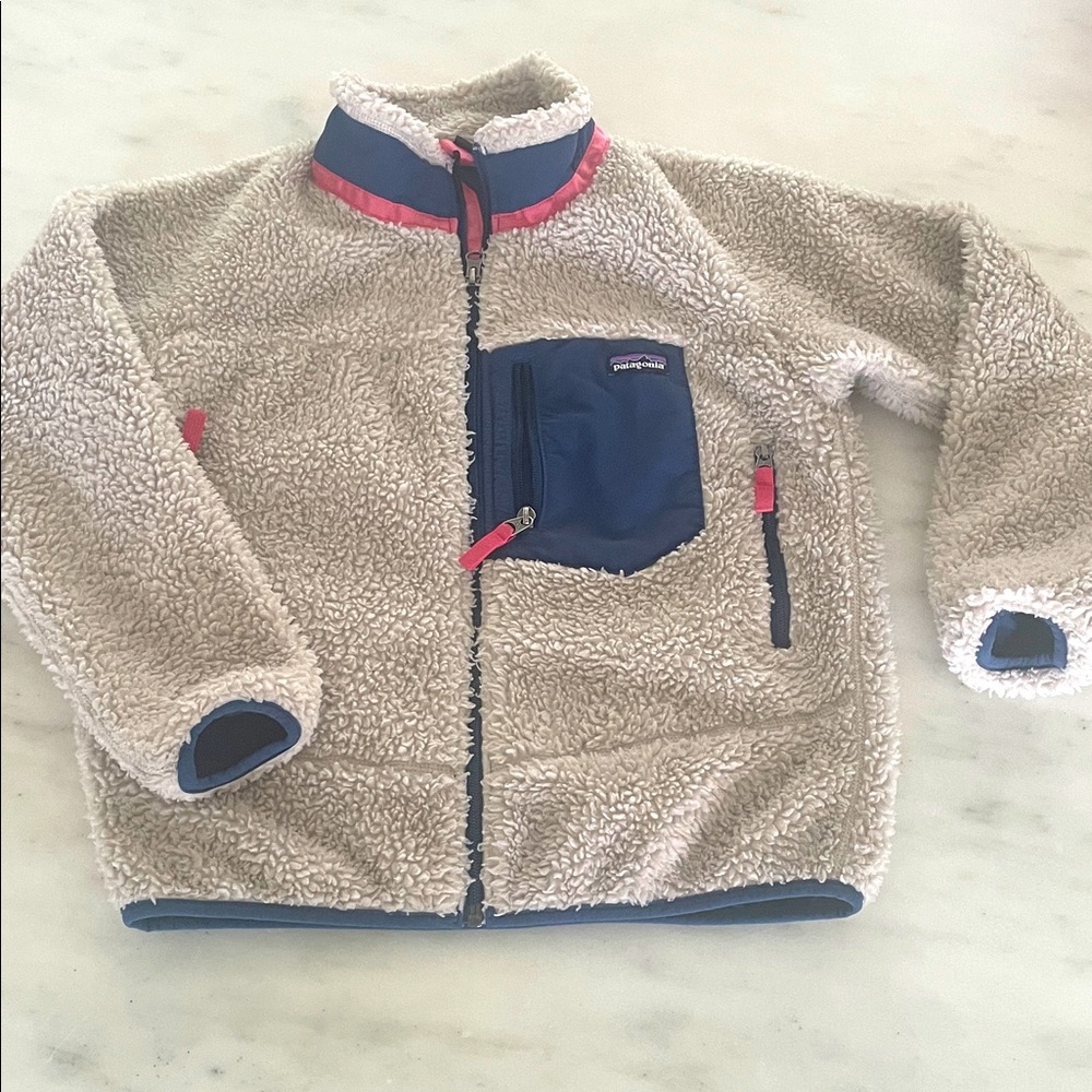 Patagonia White and Navy Fleece Jacket with Pink Trim